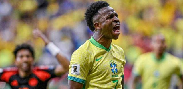 V站体育-维尼修斯造点+世界波 巴西2比1险胜哥伦比亚！